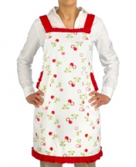 With all the time you spend baking, cooking and living in the kitchen, you deserve an apron with an updated feminine silhouette, flattering fit and fun print that livens up your kitchen routine. Limited lifetime warranty.