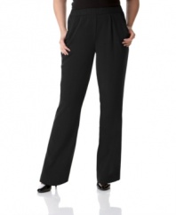 Want plus size fashion that takes comfort into account? Try on these pull-on pants from JM Collection's line of plus size clothes for an easy and versatile choice.