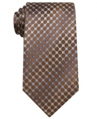 Get your morning coffee on with the rich neutral tone of this Geoffrey Beene tie.