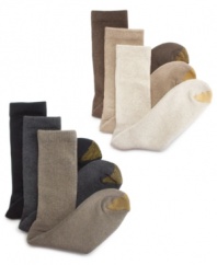 Crafted with antimicrobial nylon, this three pack of Gold Toe socks will keep you feeling fresh all day.