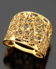 Make a bold statement with this beautiful ring, featuring an intricate filigree mesh width in 14k yellow gold.
