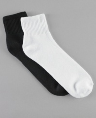 Good things come in twos, great things come in sixes. This comfortable, durable six pack of athletic socks offers a great start to a sporty or casual look.