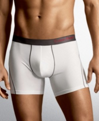 Chock-full of sporty style and modern attitude, this updated boxer brief is versatile part of any active guy's wardrobe.