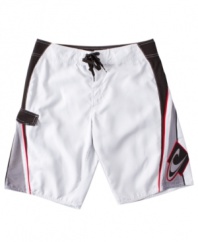 Redefine your warm-weather wardrobe with these sporty shorts from O'Neill.