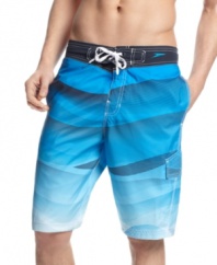 The big kahuna. Rule the waves in style with these Speedo board shorts treated with Speedry technology.