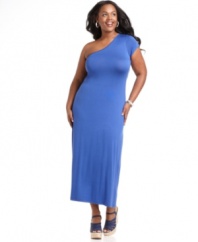 ING's one-shoulder plus size maxi dress is a must-buy for striking spring style!