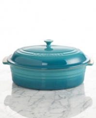 The way great meals were meant to be made. This gorgeous heavy-duty casserole is constructed of scratch-resistant stoneware, a non-porous enameled material that's perfect for preparation, serving and storage for a true one-pot meal anyone could love. Limited lifetime warranty.