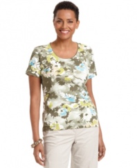 Karen Scott's new petite tee is abloom with beautiful detail-a soft, watercolor-inspired floral print is a gorgeous (and wallet-friendly) way to update your wardrobe.