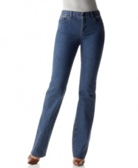 Straight-leg jeans from Lauren by Ralph Lauren are a flattering and versatile choice. Perfect for all seasons, these pants are among the best jeans for petites.