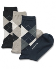 Change up your everyday pattern with these sharp argyle dress socks from Club Room.