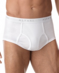 Get full coverage with this classic brief from Armani.