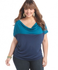 Colorblocking is all the rage this season, so score Soprano's short sleeve plus size top!
