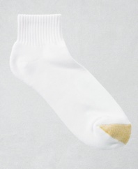 The gold standard for the pampered foot. It's a soft, breathable sock with a short rise that absorbs sweat and keeps feet cool and dry. Cushioned bottoms and gold panel at toe. Six-pair pack offers terrific value and convenience.