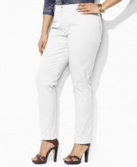 Rendered in sleek stretch cotton twill, these plus size Lauren by Ralph Lauren pants channel modern sophistication in a slim-fitting silhouette with a sleek, straight leg.