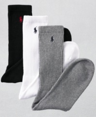 Cushioned for the avid walker or runner, this handsome casual sock features a ribbed top with embroidered logo at ankle.