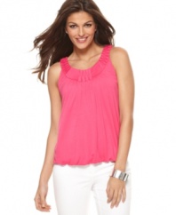 A bubblegum hue meets a bubble hem in this sweet petite top by Alfani. Pair with skinny white bottoms for a flawless look.