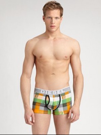 Comfortable enough for everyday wear, these slim fitting, stretch-cotton briefs are accented by a colorful check patterned print and an elastic waistband with signature logo detail.Elastic waistband90% cotton/10% elastaneMachine washImported