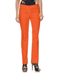 Add T Tahari's petite pants to your wardrobe rotation this season--their sleek, streamlined style and bold hue make them super stylish while zippered front pockets add a dash of edge.