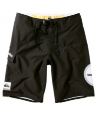 Take your fandom to the next level with these NFL board shorts from Quiksilver, featuring a cool Steelers graphic.