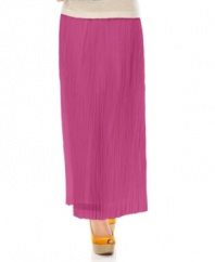Put together a breezy warm-weather outfit with this full-length crinkle petite skirt by Charter Club! (Clearance)
