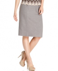 Kasper's skirt features a classic fit for unfailing office style that pairs effortlessly with other pieces from the full collection of suit separates.