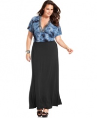 Take your casual style to epic lengths with MICHAEL Michael Kors' plus size maxi skirt!