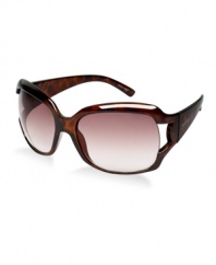 Nine West prides itself on being a world-renowned fashion leader and its sunglass designs follow suit. Offering must-have trends of the season, Nine West is affordable chic.