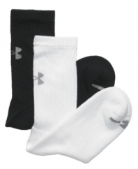 Kick your workout into high gear with these crew length socks from Under Armour.