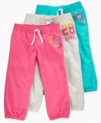Peace, love and being comfy is what she'll promote in these fun cropped pants from So Jenni.