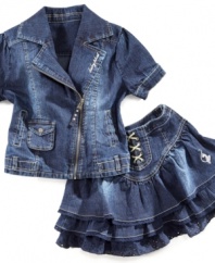 The eyes have it! Pretty eyelet trim adds country girl flair to this sweet denim skirt from Baby Phat.