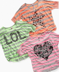 Say it with sparkles. She can keep it cool in one of these breezy sparkle graphic t-shirts from Beautees.