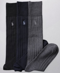 Ribbed for comfort and lightweight, these comfortable dress socks stretch over the calf and stay in place all day long.