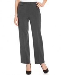 These petite straight-leg trousers from JM Collection are a perfect workday basic. Pair with blouses and blazers for professional polish.
