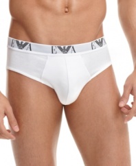 Combine incredible support and luxurious comfort and the outcome is this comfortable brief from Emporio Armani.