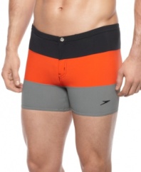 Block it out! Clear your mind and stay comfortable in these stylish square-leg swim trunks from Speedo.