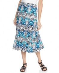 JM Collection's petite skirt was crafted with a vibrant print and a breezy fit for a look that's ready for summer! (Clearance)