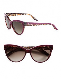 A classic cat's-eye design gets an on-trend update with a wild panther print. Available in panther with brown gradient lens or plum panther with brown gradient lens. Acetate logo temples100% UV protectionMade in Italy