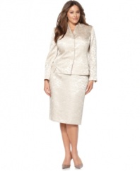 Le Suit's plus size skirt suit shines with smart details, from tailored seaming to flower-shaped, jewel-like button closures and a shimmery floral jacquard pattern.