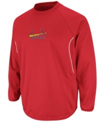 Lead off. Start the momentum of team spirit in this St. Louis Cardinals MLB fleece with Therma Base technology from Majestic.
