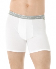 Calvin Klein fuses comfort and style with these stretch cotton boxer briefs, designed in a sporty, modern fit that goes where you go.