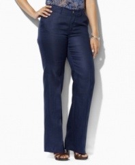 These classic-fitting plus size dress pants exude tailored sophistication in a sleek stretch construction for a flattering fit, from Lauren by Ralph Lauren.
