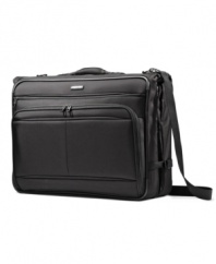 Sleek, slender & streamlined, this garment bag is built ultra-lightweight with a book-opening design that gives you easy access to all of your belongings and also packs in even more without weighing you down. Multiple interior pockets provide exceptional organization, while a removable, padded shoulder strap keeps comfort coming. 10-year warranty.