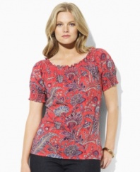 Bohemian inspiration comes alive in this plus size Lauren by Ralph Lauren cotton top, finished with a chic gathered neckline and sleeves.