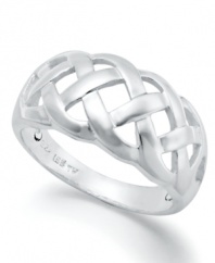 Sweet, intricate & stylish. Giani Bernini's pretty sterling silver ring features a crisscross design that matches with any look. Size 8.