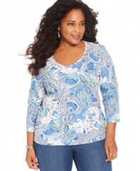 Prettify your casual style with Karen Scott's three-quarter-sleeve plus size top, finished by a paisley print.