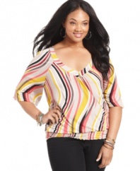 Team your fave jeans with American Rag's printed plus size top, punctuated by a banded hem-- it's an Everyday Value!