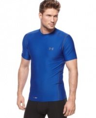 Gear up and get out. This dry-fit t-shirt from Under Armour® is made with Heatgear® technology to guard you from harmful UV rays during your workout.