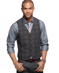 Suit up! Add this plaid Alfani vest to any dress shirt and jeans for big-city style that rocks.