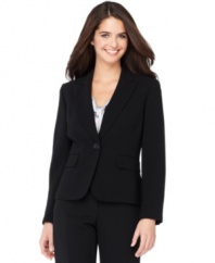 This petite jacket is sleek suiting made simple. It pairs easily with pants and skirts already in your wardrobe or can be easily coordinated with other pieces from Kasper's collection of suiting separates.