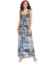 Make Elementz' printed petite maxi dress a warm-weather fashion staple! Pair with statement accessories for a global-glam ensemble.